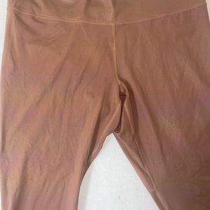 Fabletics Plus Size Tan leggings w/iridescence!